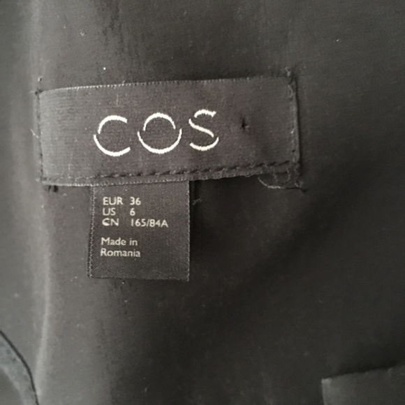 COS black cocoon coat - Picture 4 of 8